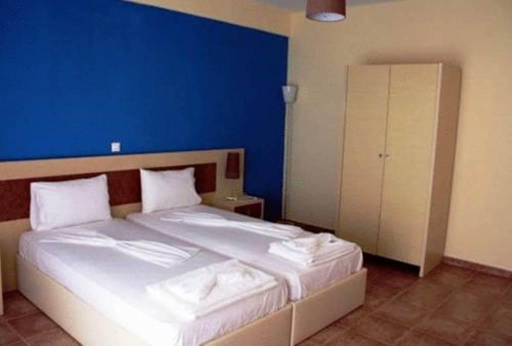 Moonbeam Hotel Potos Esterno foto